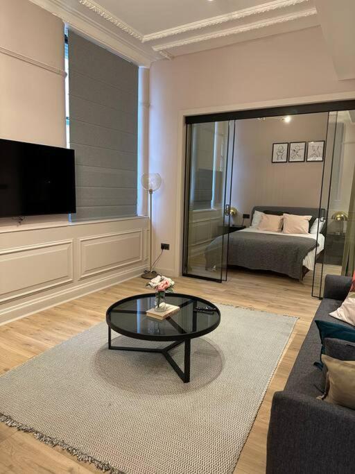 Luxurious Stunning 2Bedroom Apartment Manchester Eksteriør billede