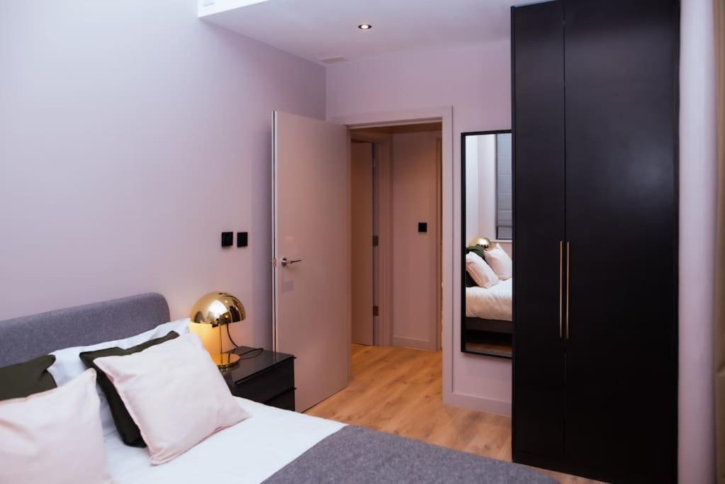 Luxurious Stunning 2Bedroom Apartment Manchester Eksteriør billede